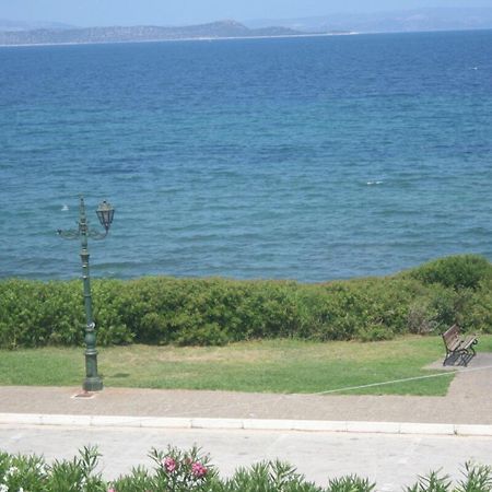 Nea Makri Beach Apartment Екстер'єр фото