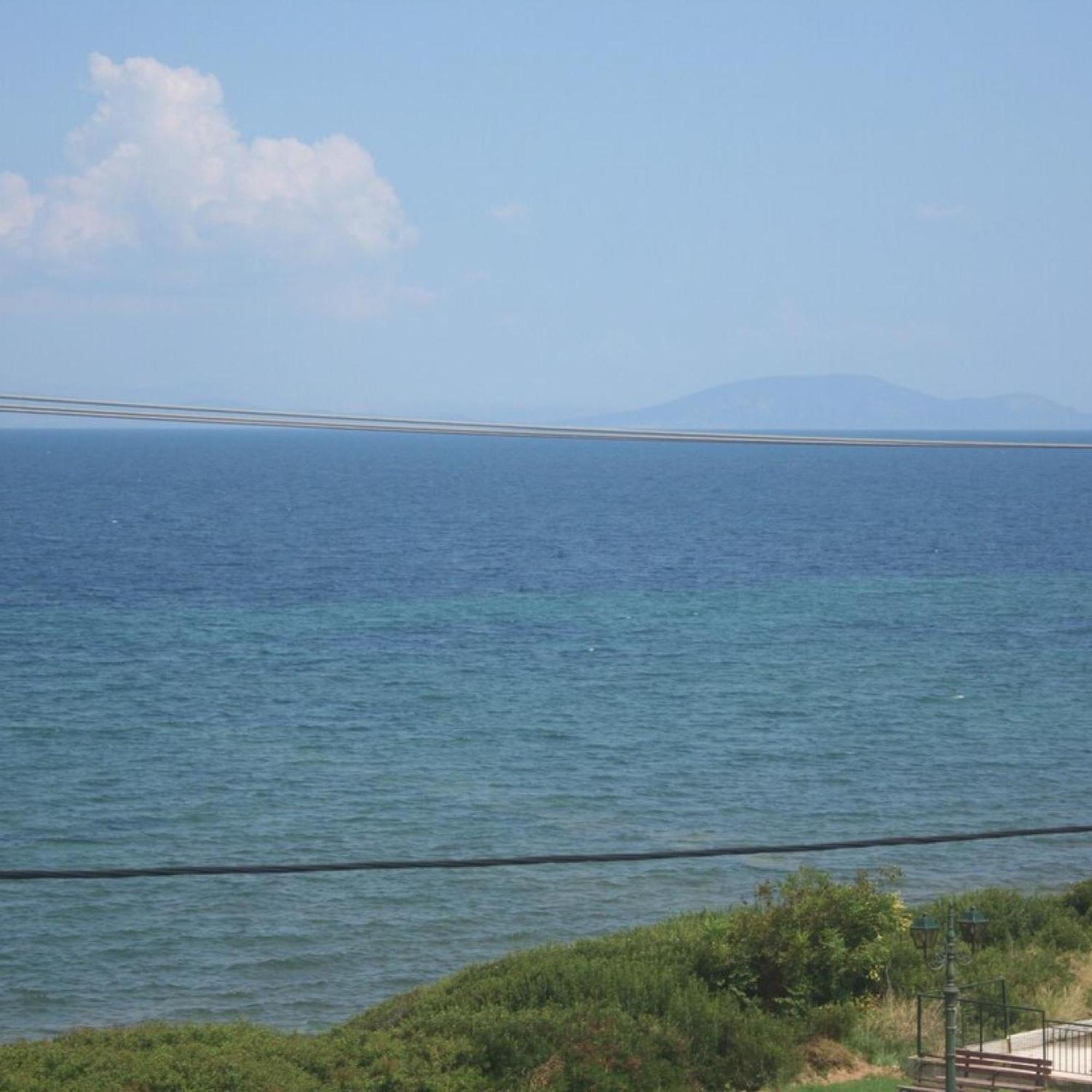 Nea Makri Beach Apartment Екстер'єр фото